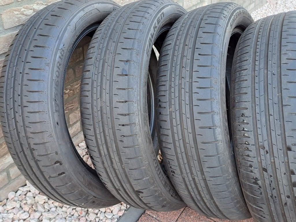4x Zomerbanden toyota Aygo X, Auto-onderdelen, Ophalen, 18 inch, Gebruikt, 175 mm