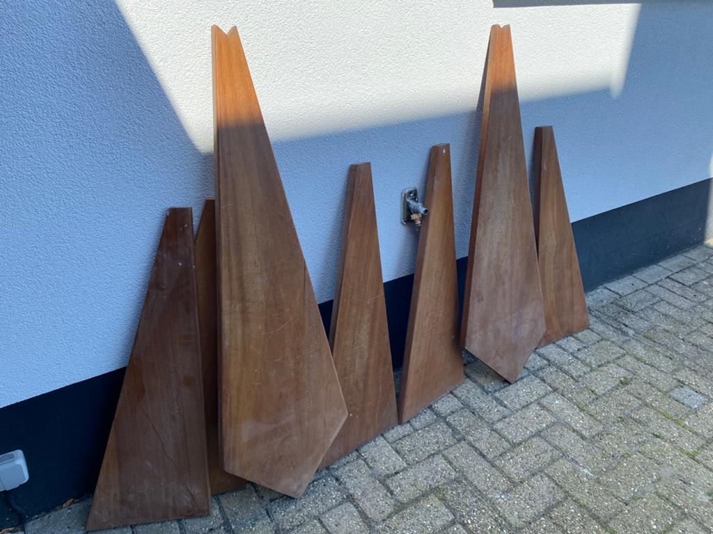 Trap trede hard hout, Ophalen, 50 mm of meer, Balk, Minder dan 200 cm