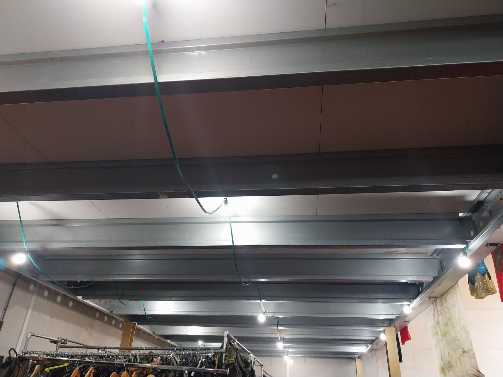 Entresol, verdiepingsvloer, zolder, mezzanine, 20x 6m, 120m², Ophalen, Gebruikt
