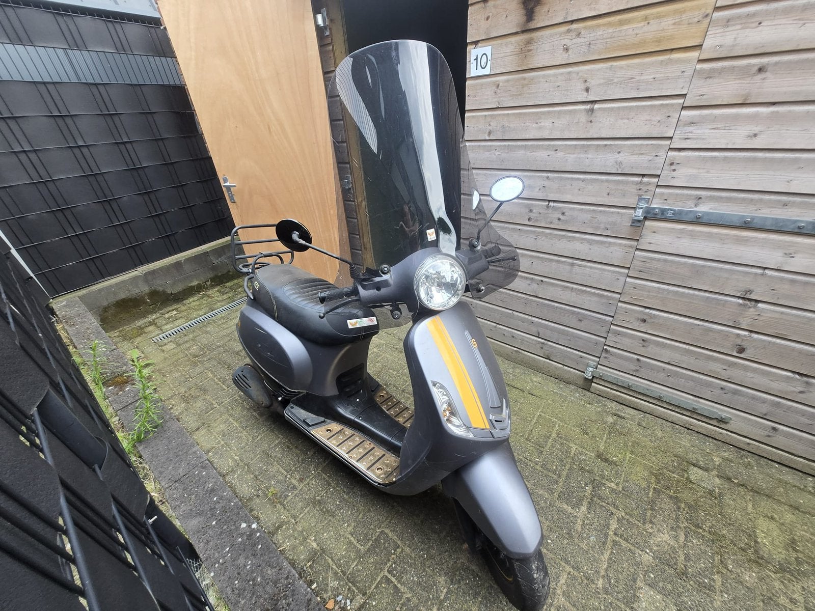 Gts toscana snor 50cc (incl begrenzer!), Fietsen en Brommers, Scooters | Overige merken, Ophalen, Gebruikt, Benzine, 50 cc