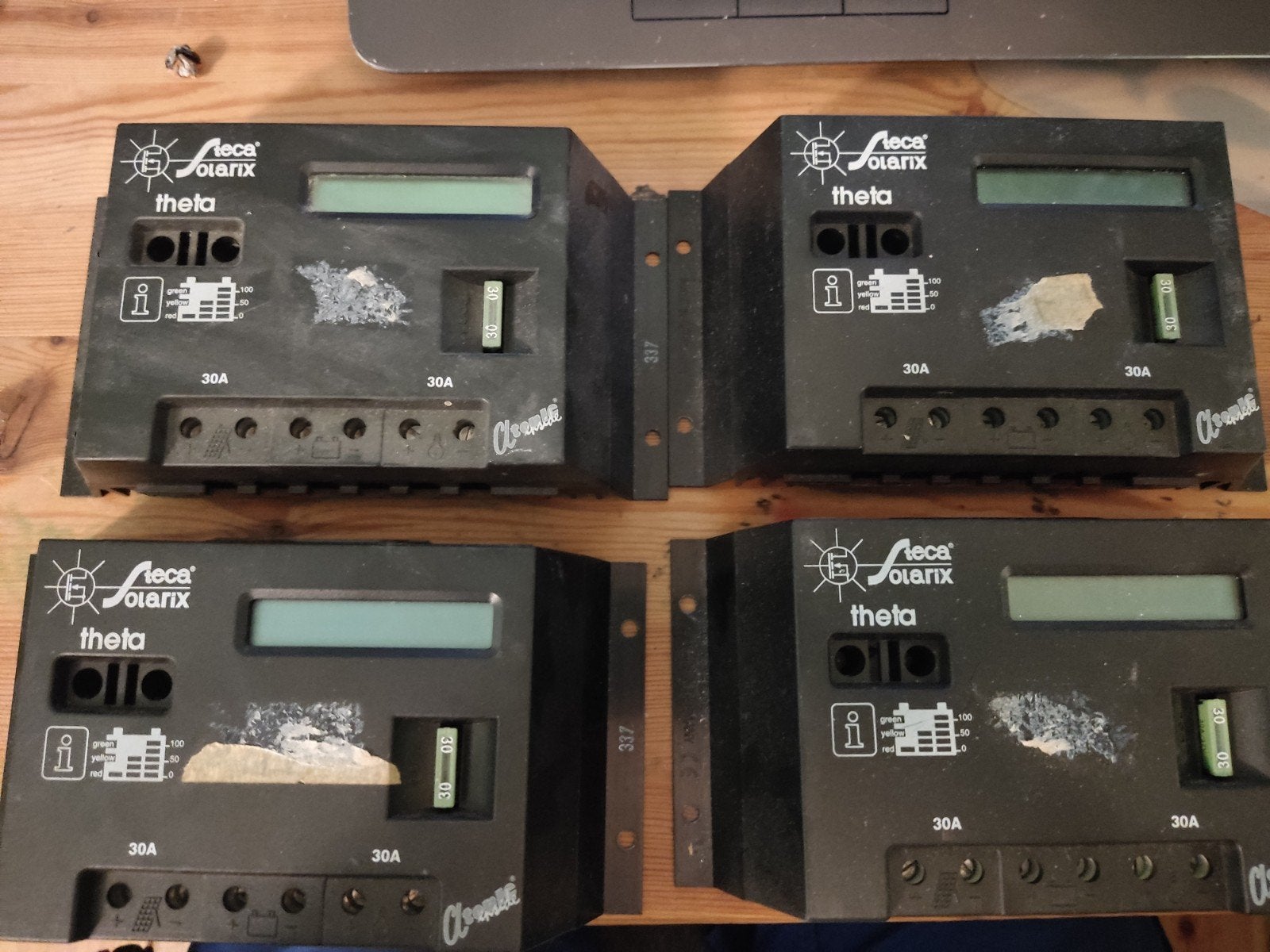 4x Steca Solarix Theta 30A zonnepaneel laadregelaar – 12/24V, Ophalen of Verzenden