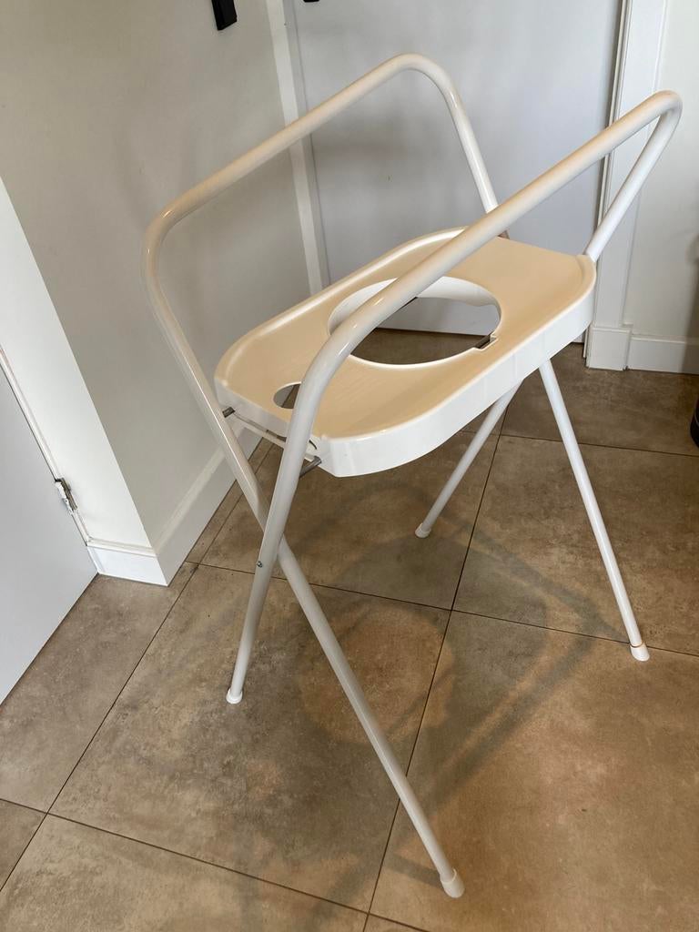 z.g.a.n Badstandaard geschikt voor babybadje en tummy tub, Kinderen en Baby's, Badjes en Verzorging, Ophalen of Verzenden, Zo goed als nieuw