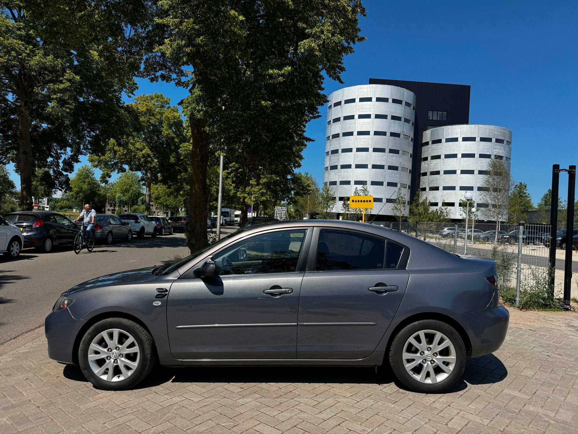 Mazda 3 1.6 S-VT Executive|AIRCO IJSKOUD, Auto's, Mazda, Voorwielaandrijving, Gebruikt, 4 cilinders, 49 €/maand