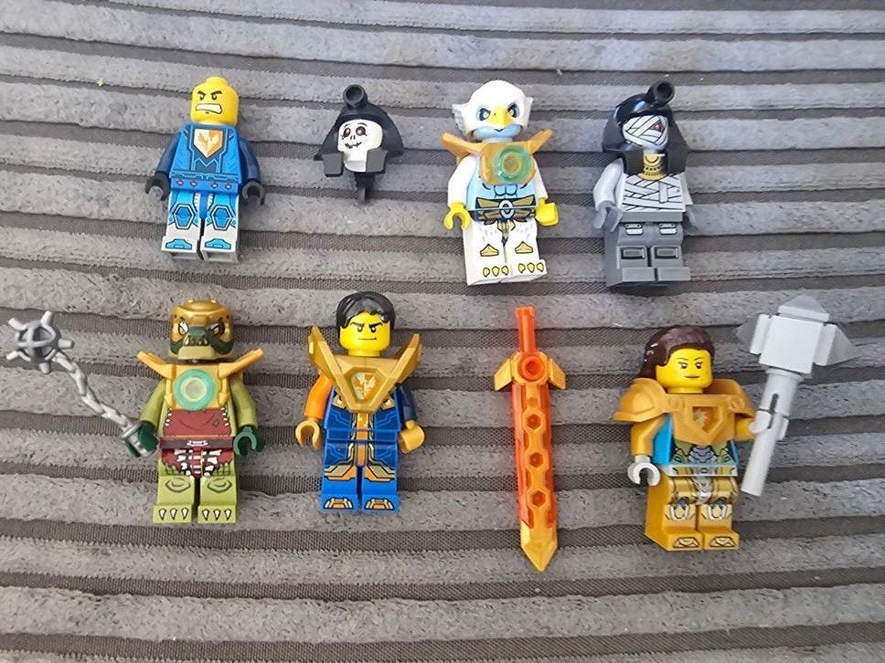 Lego nexo knights mini figuren, Ophalen of Verzenden, Zo goed als nieuw