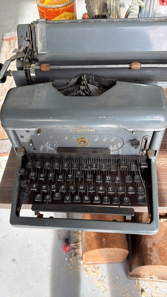 Oude typemachine Imperial 65, Ophalen, Gebruikt