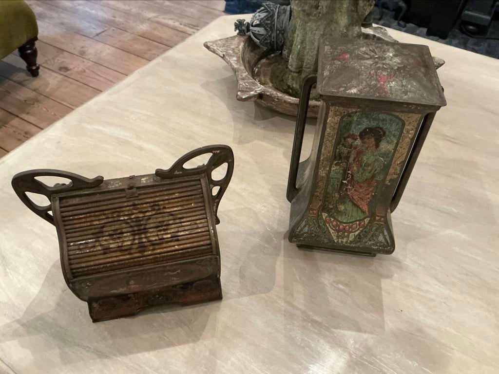 2 zeldzame antieke blikken, Ophalen of Verzenden