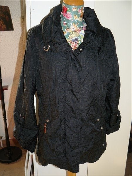 C226 MARCONA 38 nieuw jas luxe zwart jack capuchon animal, Maat 38/40 (M), Verzenden, Zwart, Nieuw