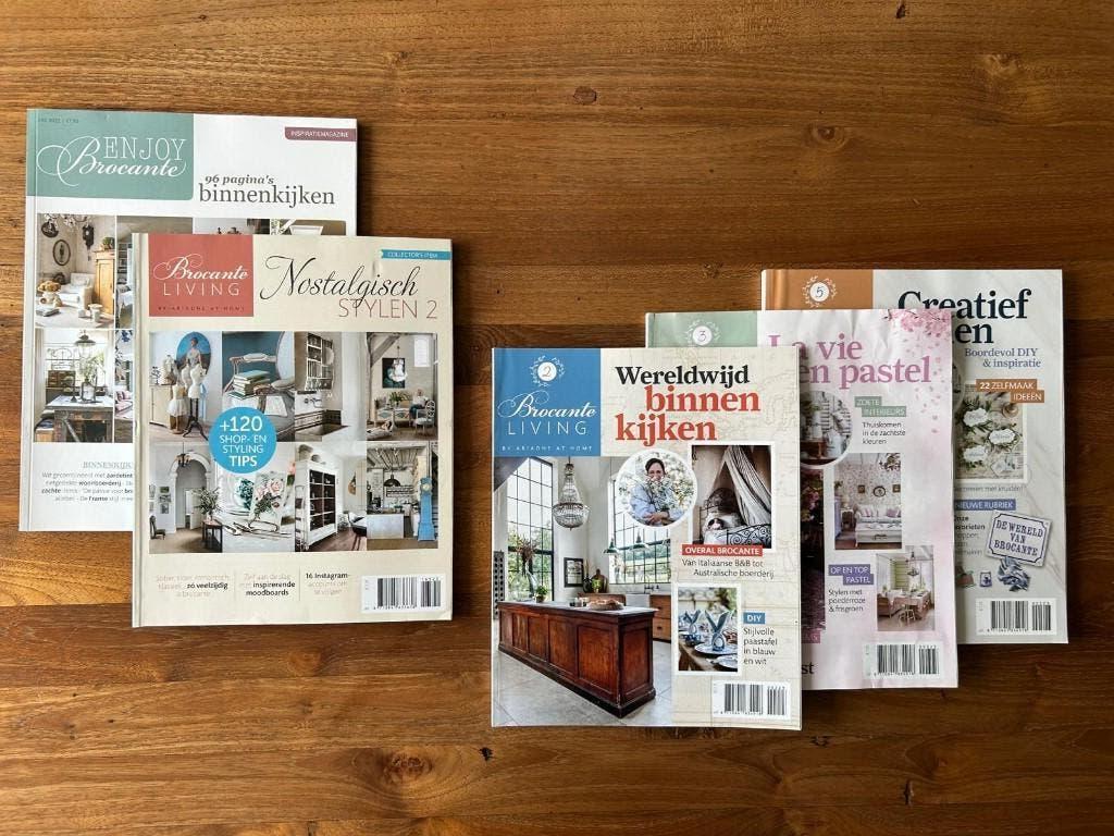 5 tijdschriften :Brocante living stijl zien er goed uit., Ophalen of Verzenden, Zo goed als nieuw, Damesbladen