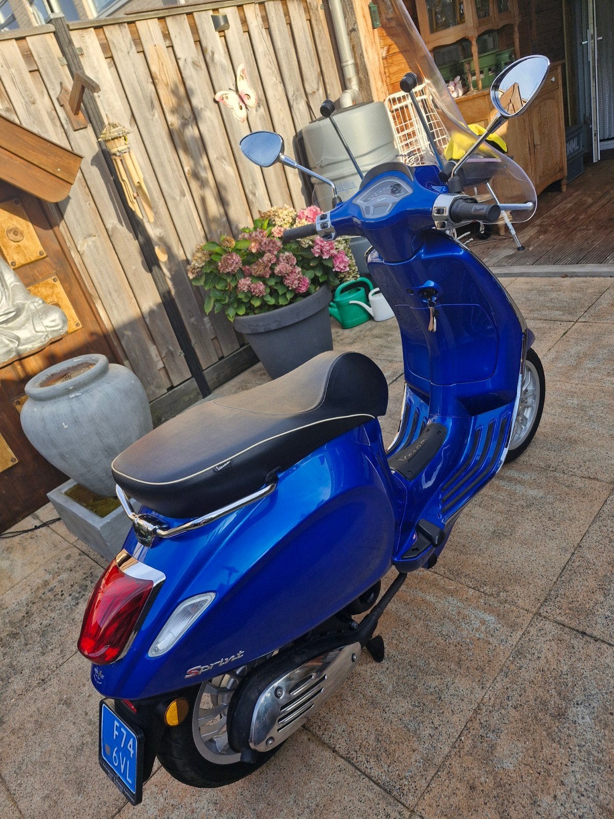 Vespa Sprint 2014 - Zeer lage kilometerstand, in topstaat!, Fietsen en Brommers, Scooters | Vespa, Ophalen, Zo goed als nieuw