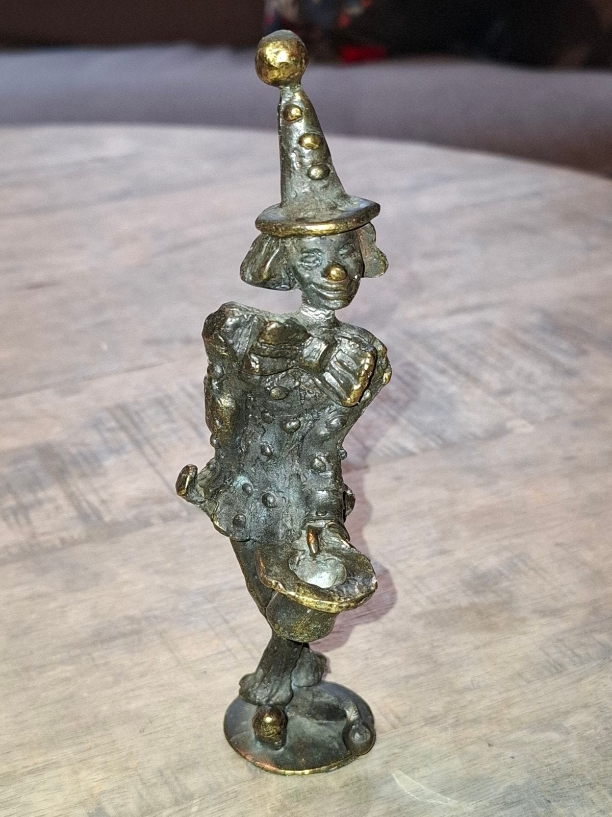 Bronzen sculptuur Cliniclown Corry van Ammerlaan 2002, Overige onderwerpen, Minder dan 20 cm, Ophalen of Verzenden, Brons