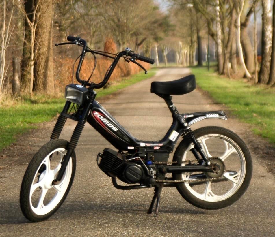 Gezocht: Opknap Tomos (A35/A5/A52 of vergelijkbaar), Fietsen en Brommers, Brommers | Tomos, Ophalen of Verzenden, Gebruikt, Overige modellen