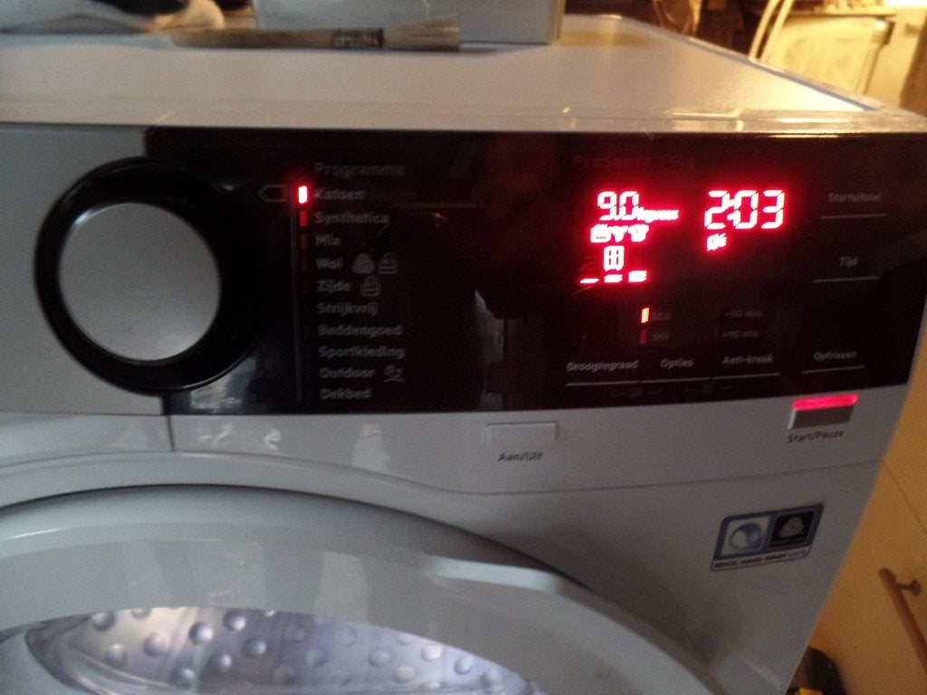 AEG Serie 8000 warmte pompdroger A++ 9 kg T8DE94EW, Ophalen, Gebruikt, Overige typen, 8 tot 10 kg