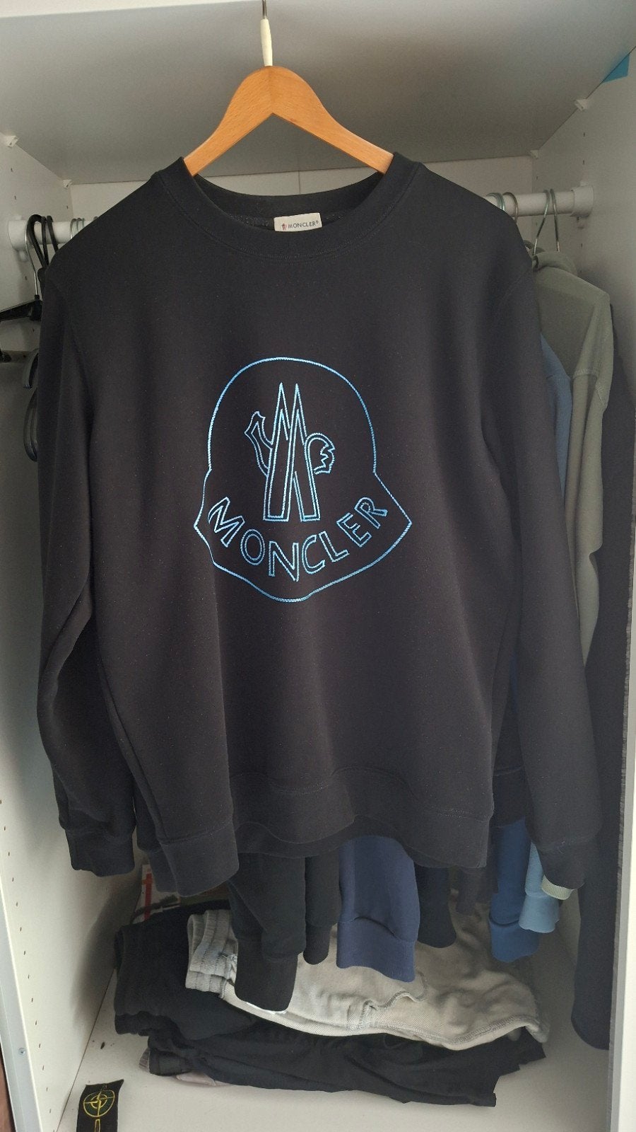 Moncler trui maat S met NFC-tag, Ophalen, Moncler, Zwart, Gedragen