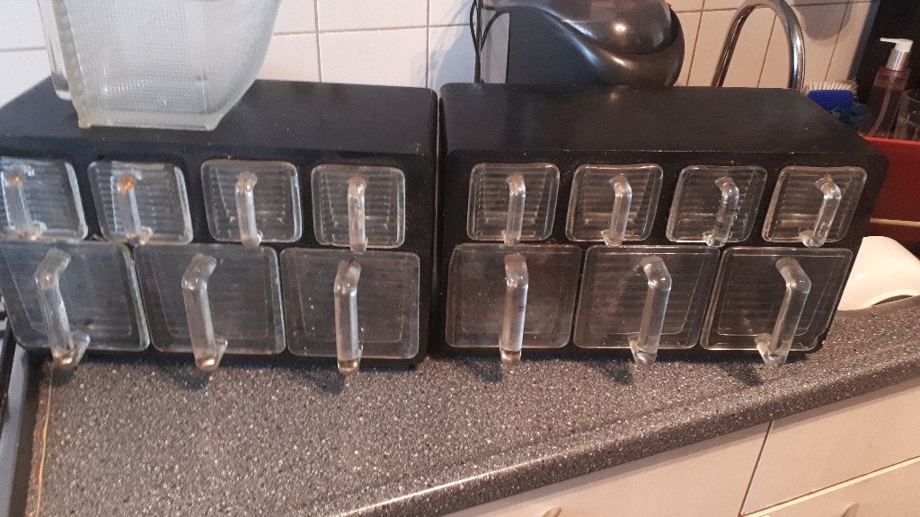 2 Stuks Vintage Jaren 50 kruidenkastje WECK Gruttersbakjes, Antiek en Kunst, Antiek | Keukenbenodigdheden, Ophalen