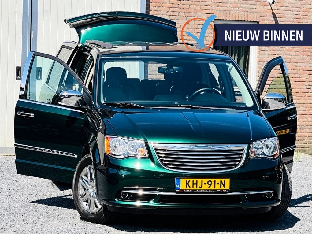 Chrysler Grand Voyager 3.6 V6 LIMITED J.DAIMLER EMERALD-GREE, Auto's, Chrysler, Dealer onderhouden, Gebruikt, Zwart, Grand Voyager