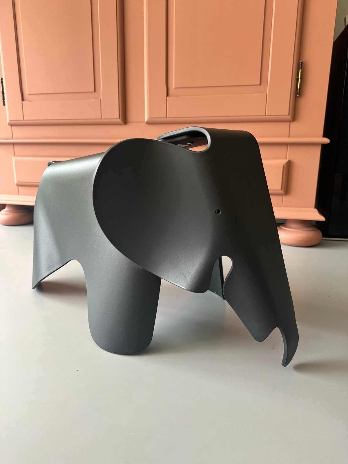 Vitra Eames Elephant - Zwart, Ophalen, Zwart, Gemerkt, Object