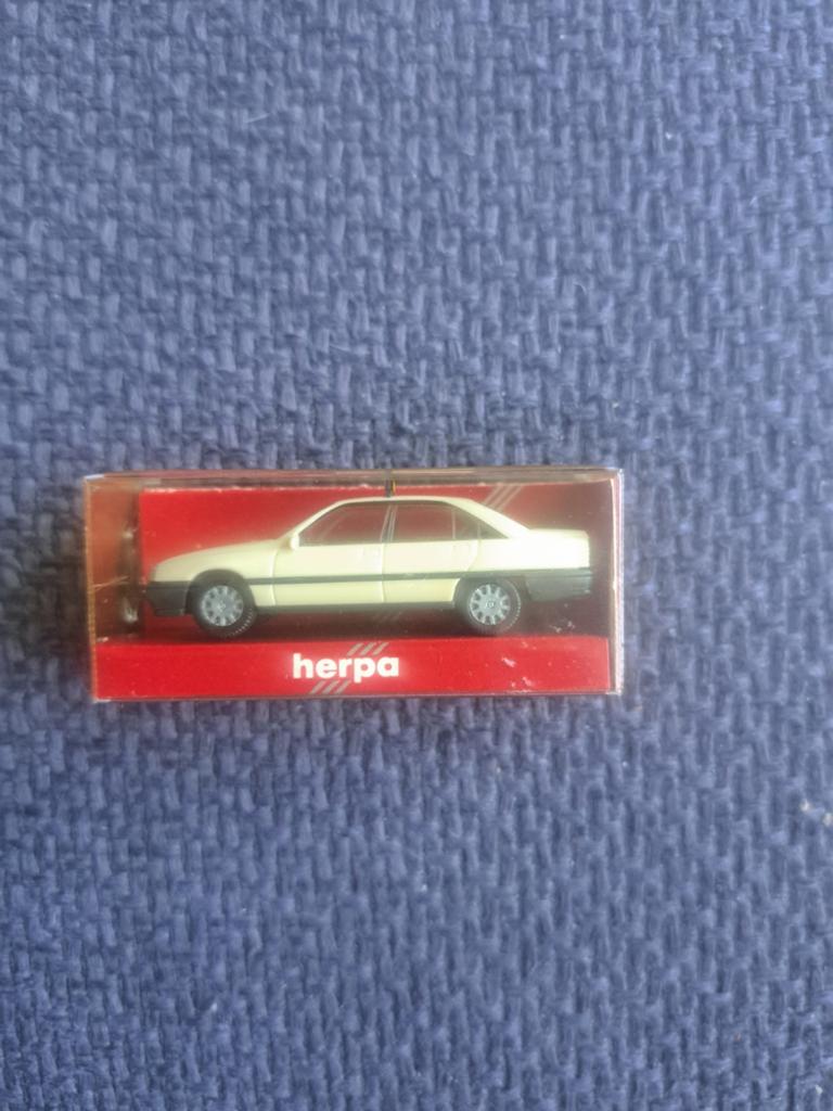 Herpa model Opel omega "taxi", Auto, West germany, Zo goed als nieuw, N.b