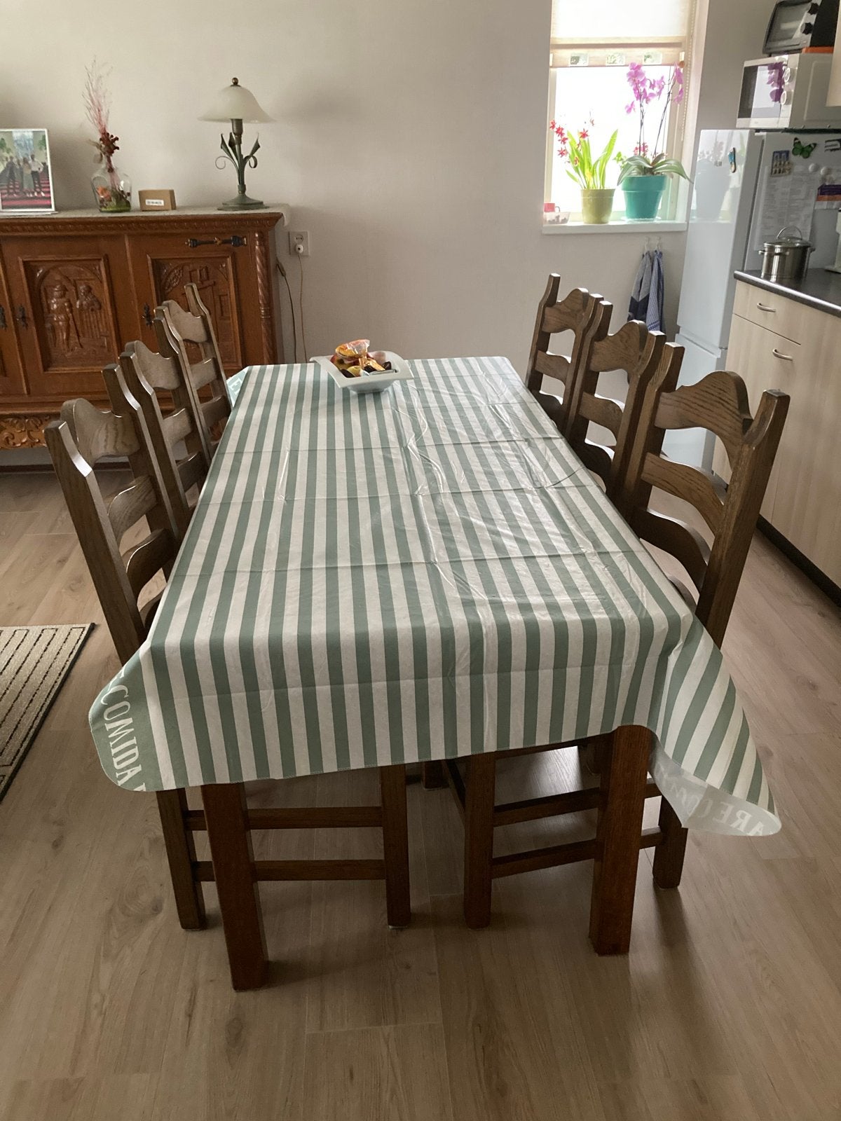 Eiken eethoek met 6 stoelen en rieten zitting, Ophalen, Gebruikt, Vijf personen of meer, Eikenhout