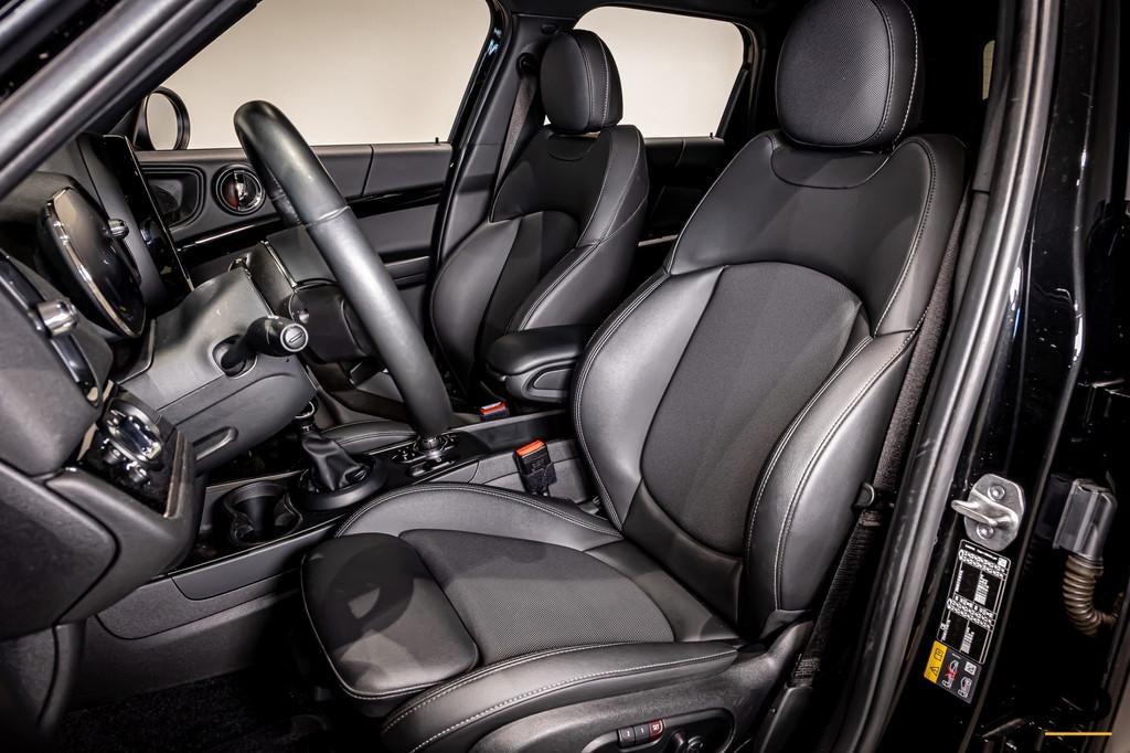 Mini Mini Countryman 1.5 Cooper S E ALL4 Essential|Leder|Cam, Auto's, Mini, Automaat, Zwart, Countryman, Zwart