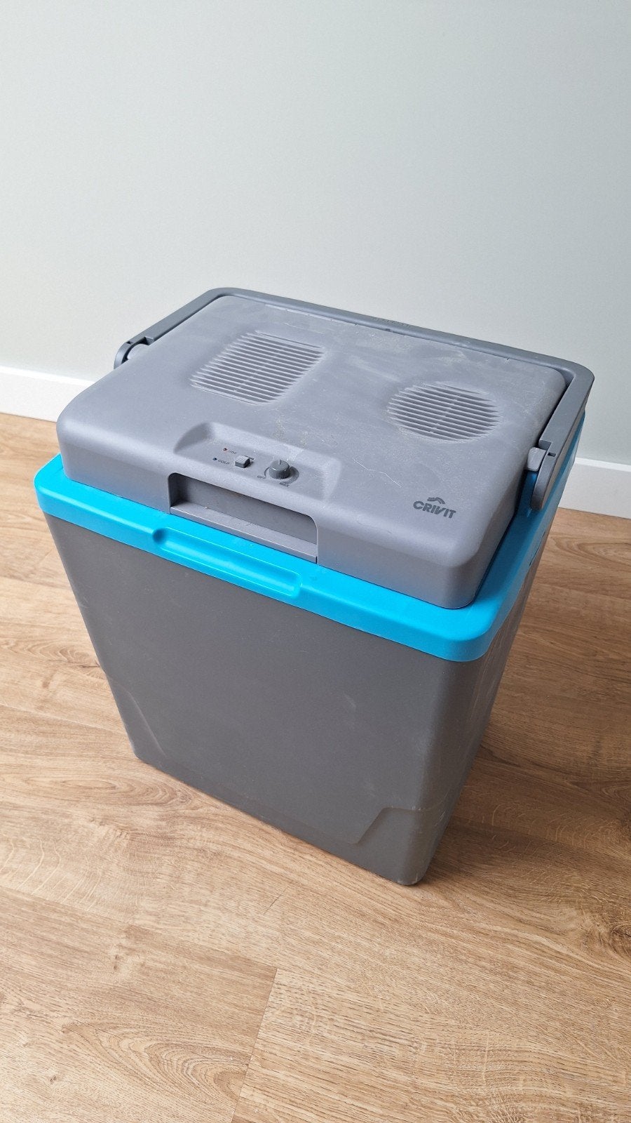 Crivit Koelbox 30L - 12V/220V & Koelelementen, Ophalen, Zo goed als nieuw, Koelbox, Elektrisch