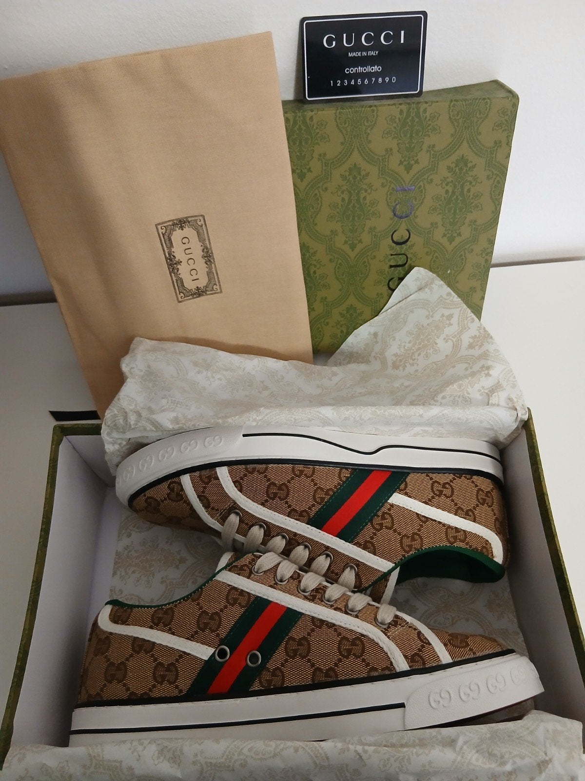 Gucci Sneakers met GG-monogram en Webstreep, Bruin, Nieuw, Ophalen of Verzenden, Gucci