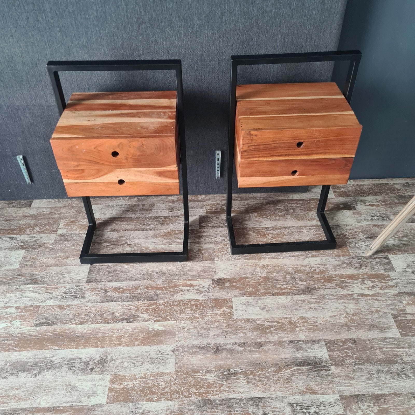 nachtkastjes, Ophalen, Zo goed als nieuw, Minder dan 45 cm