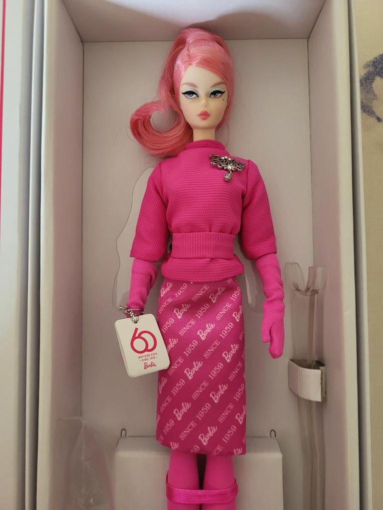Proudly Pink Silkstone Barbie, Verzamelen, Ophalen of Verzenden, Nieuw