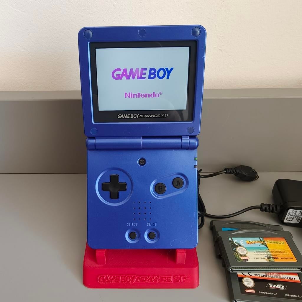 Game Boy Advance SP met IPS mod, games en oplader, Ophalen of Verzenden, Gebruikt, Game Boy Advance SP, Met games