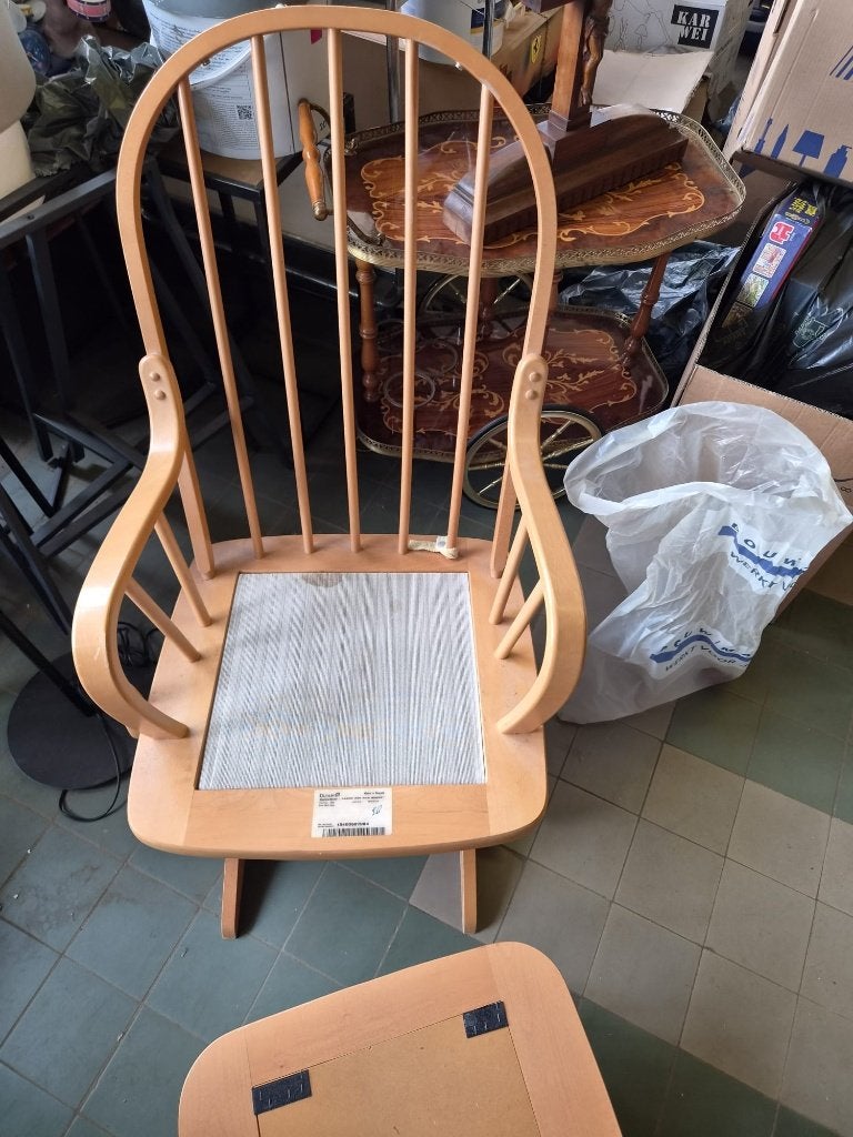 Dutailier houten schommelstoel glider met hocker  CS27227, Ophalen, Canadees, Gebruikt, Bruin