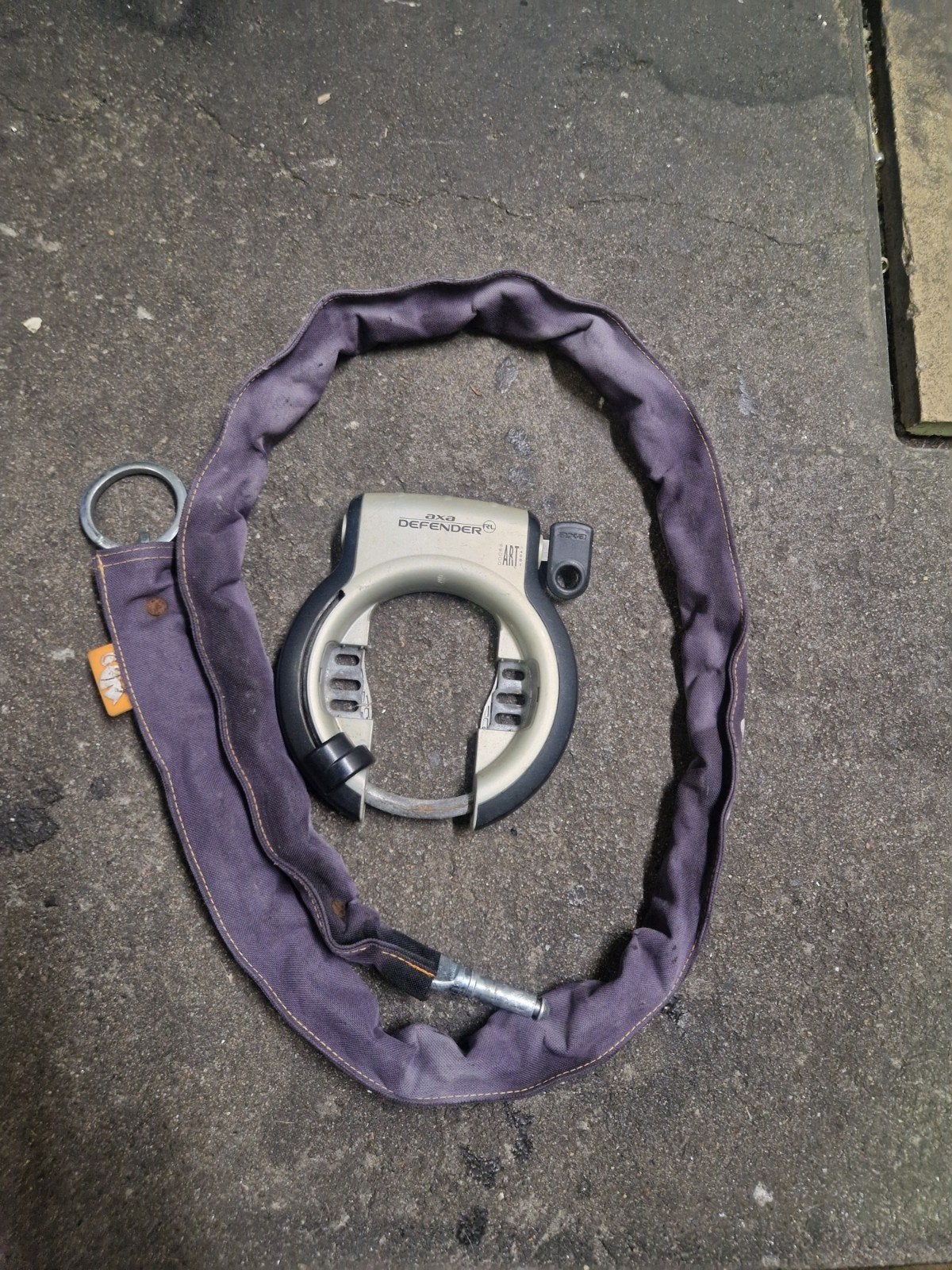 Axa defender plus ketting, Fietsen en Brommers, Ophalen of Verzenden, Ringslot