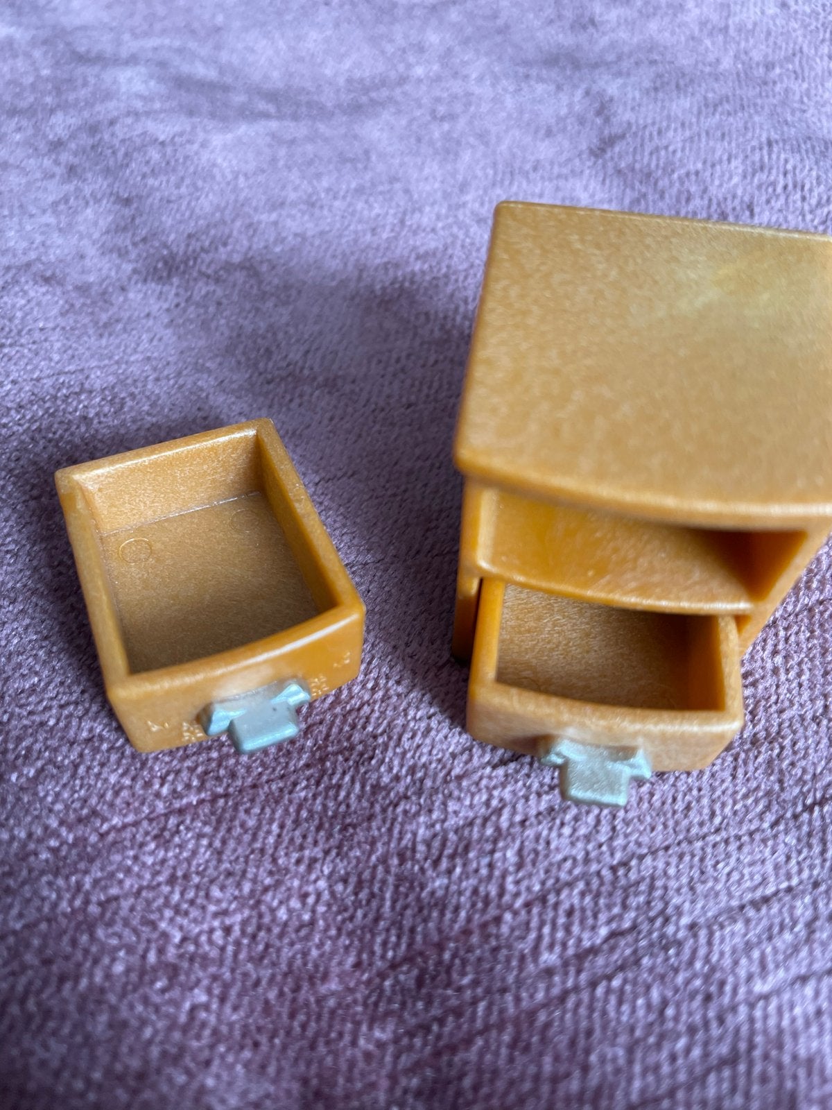 Sylvanian Families meubelset: bureau, stoel en ladekastje, Kinderen en Baby's, Speelgoed | Overig, Ophalen of Verzenden, Gebruikt