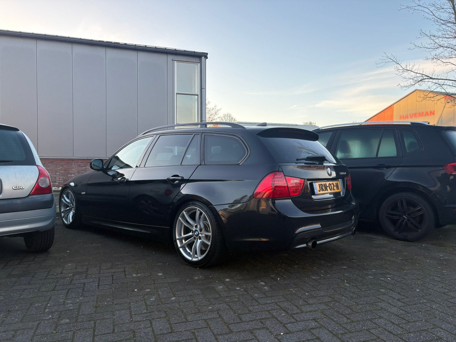 BMW 3-Serie 3.0 D 335D LCI Touring AUT 2009 Zwart, Auto's, BMW, Automaat, 1800 kg, 2993 cc, Zwart