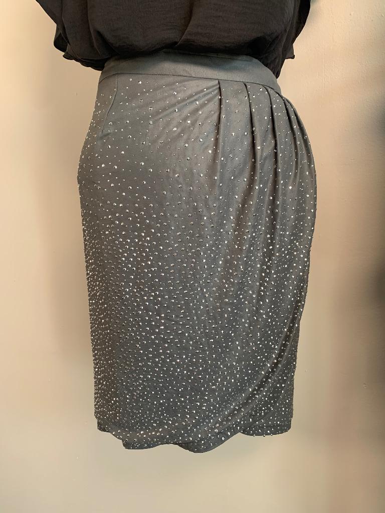 By Marlene Birger wikkelrok  studs grijs zilver 38/M, Kleding | Dames, Maat 38/40 (M), Verzenden, Zo goed als nieuw, By Malene Birger