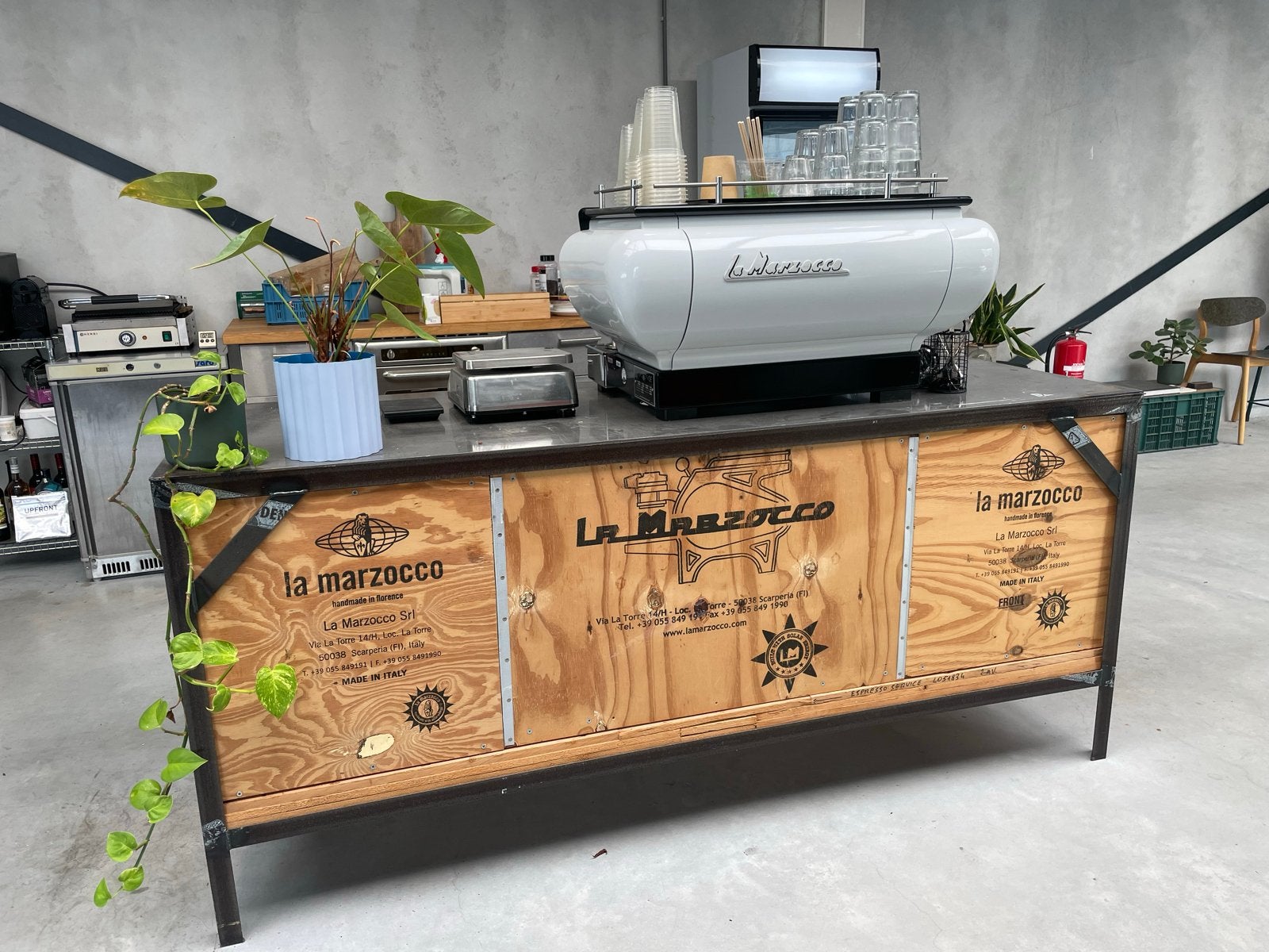 La Marzocco Koffiebar / Barista Werkstation, 10 kopjes of meer, Ophalen, Gebruikt, Espresso apparaat