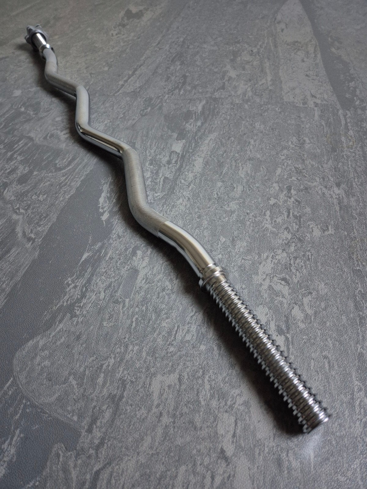 EZ Curl Halterstang 120 cm – 30 mm – 6KG – Met Veersluiting, Ophalen of Verzenden, Zo goed als nieuw, Benen, Halterstangen