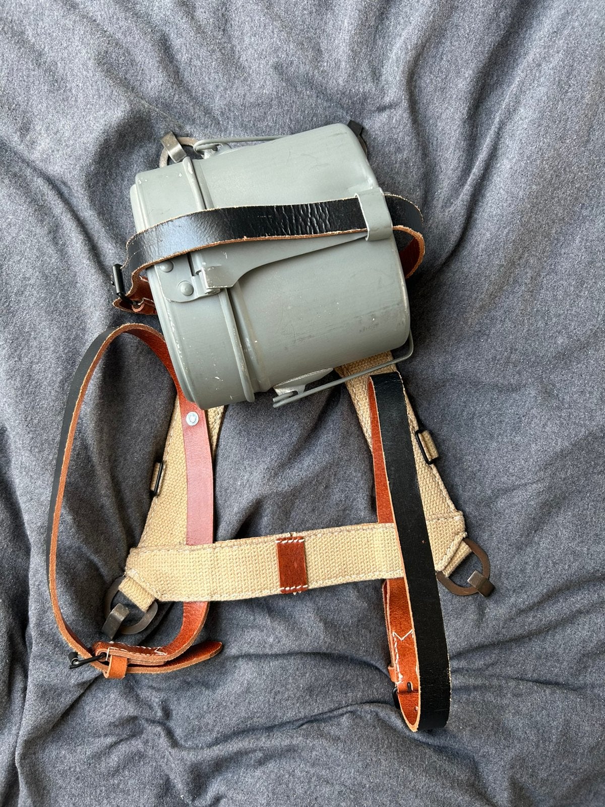 Repro WO2 Duits A-Frame met messkit, Ophalen of Verzenden, Landmacht, Duitsland, Overige typen
