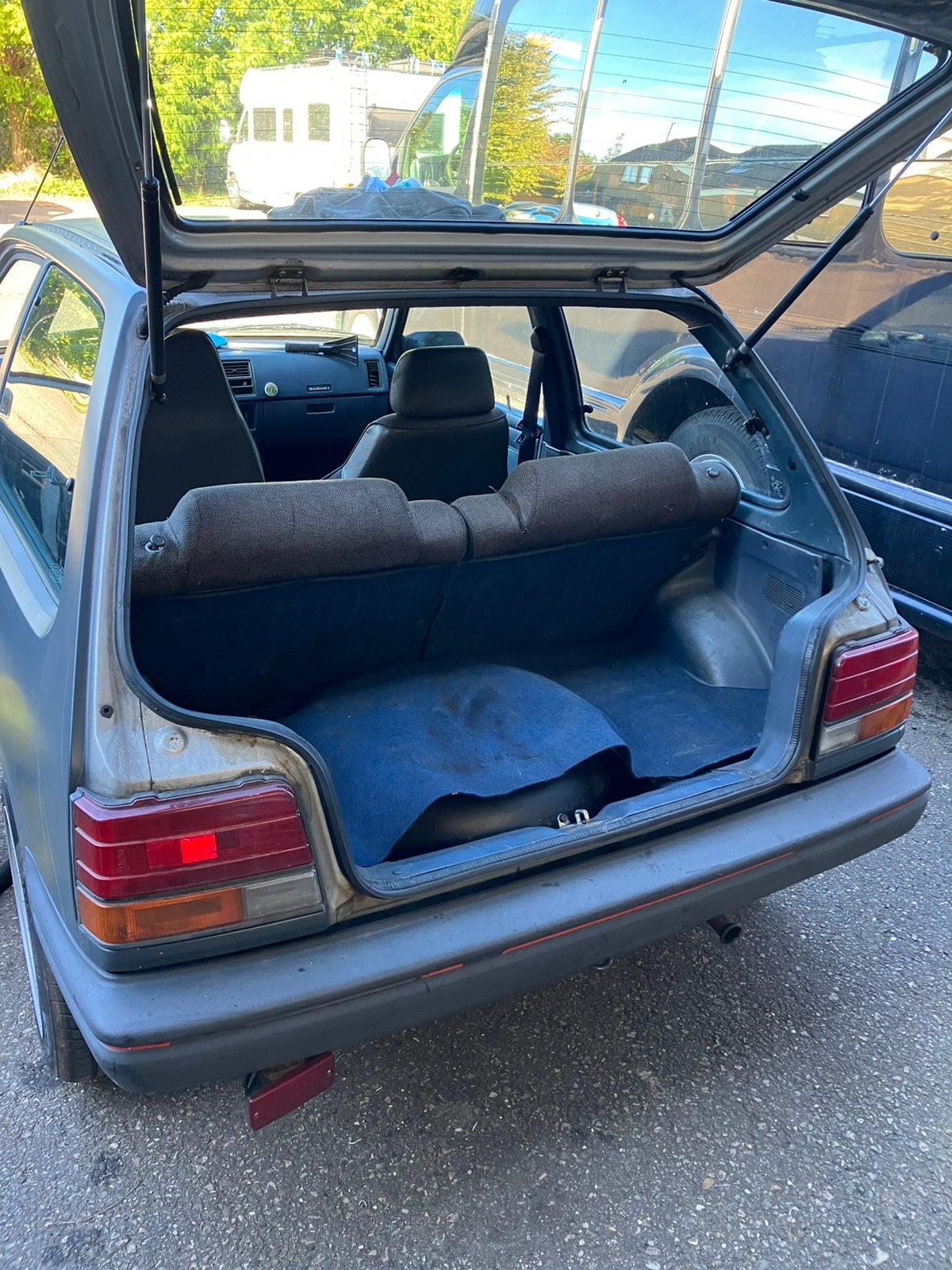 Gezocht onderdelen suzuki SA310 swift 1984, Ophalen, Suzuki