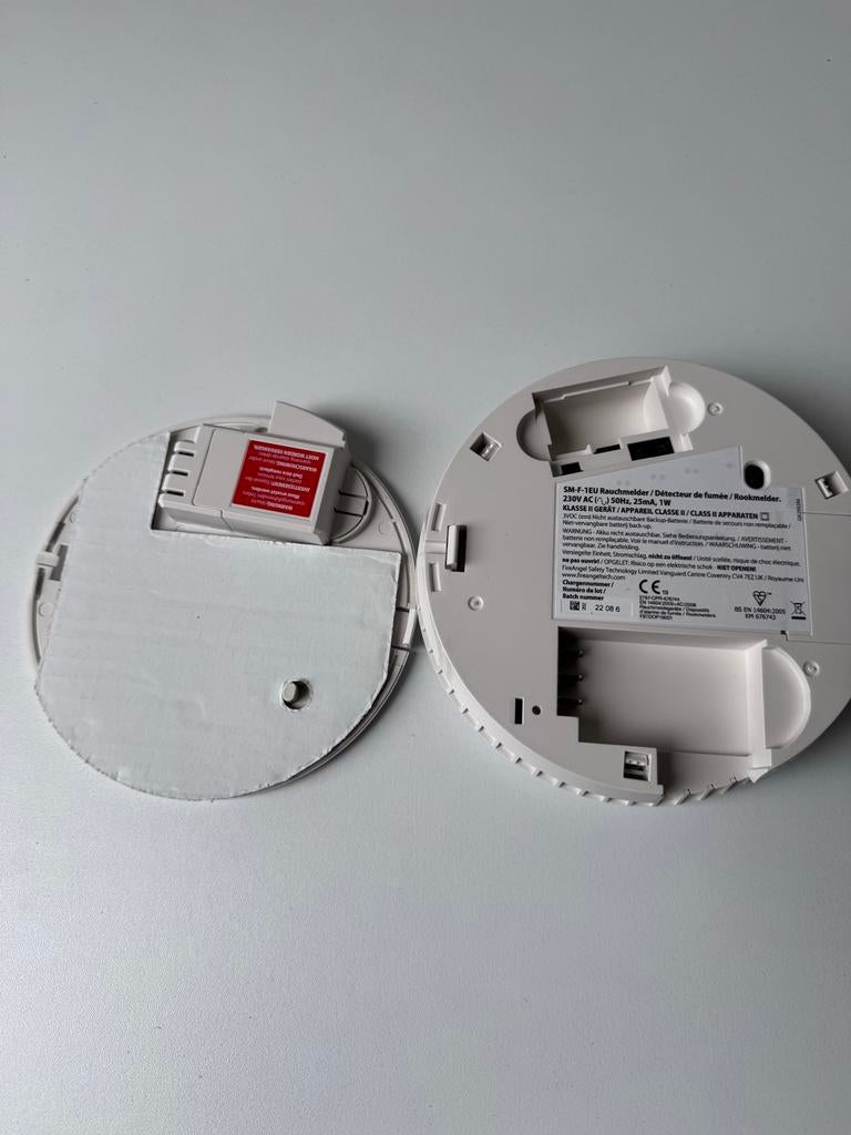 Nieuwe FireAngel Rookmelder SM-F-1EU - Werkt op batterijen, Doe-het-zelf en Verbouw, Alarmsystemen, Ophalen, Detector, Sensor of Melder