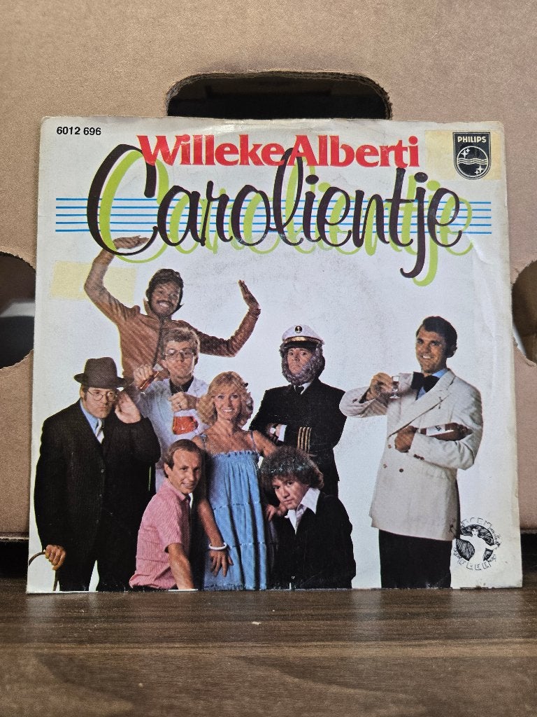 Willeke Alberti - Carolientje, 7 inch, Ophalen of Verzenden, Zo goed als nieuw, Fotohoes