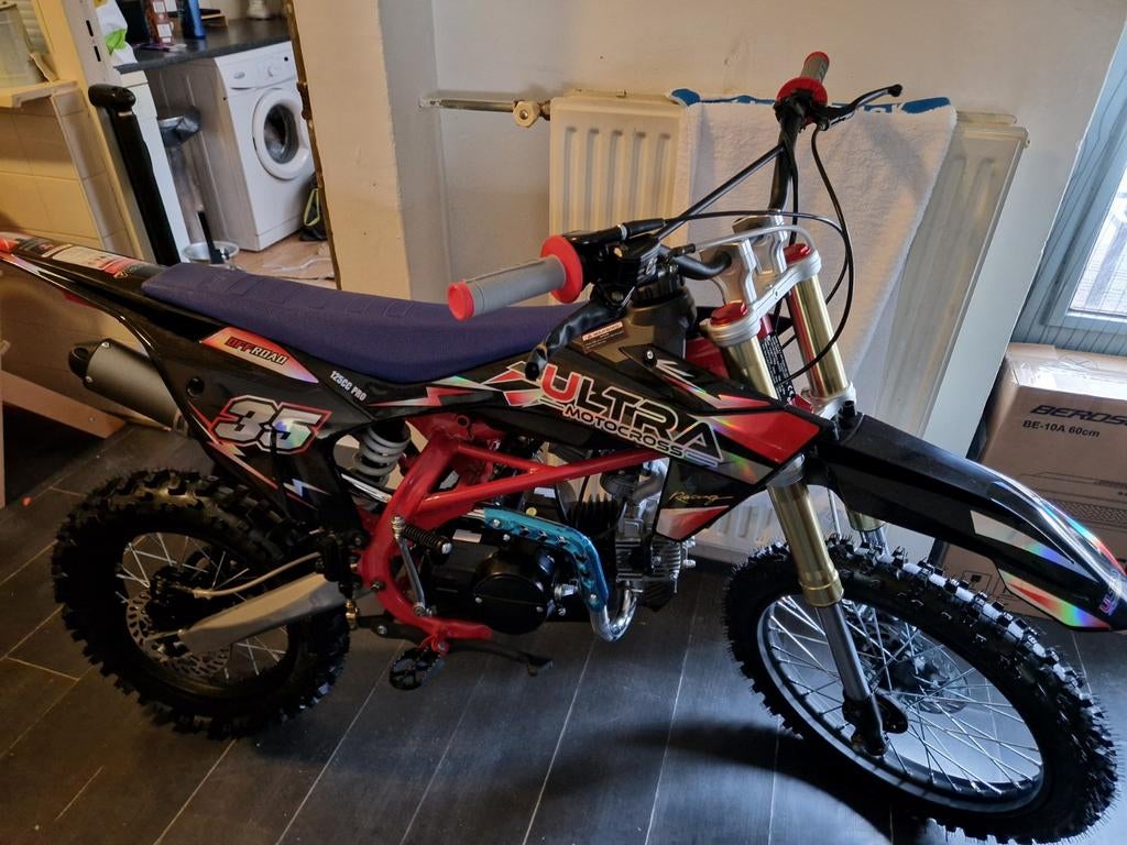 Crossmotor 125cc, Fietsen en Brommers, Ophalen, Zo goed als nieuw, Pitbike