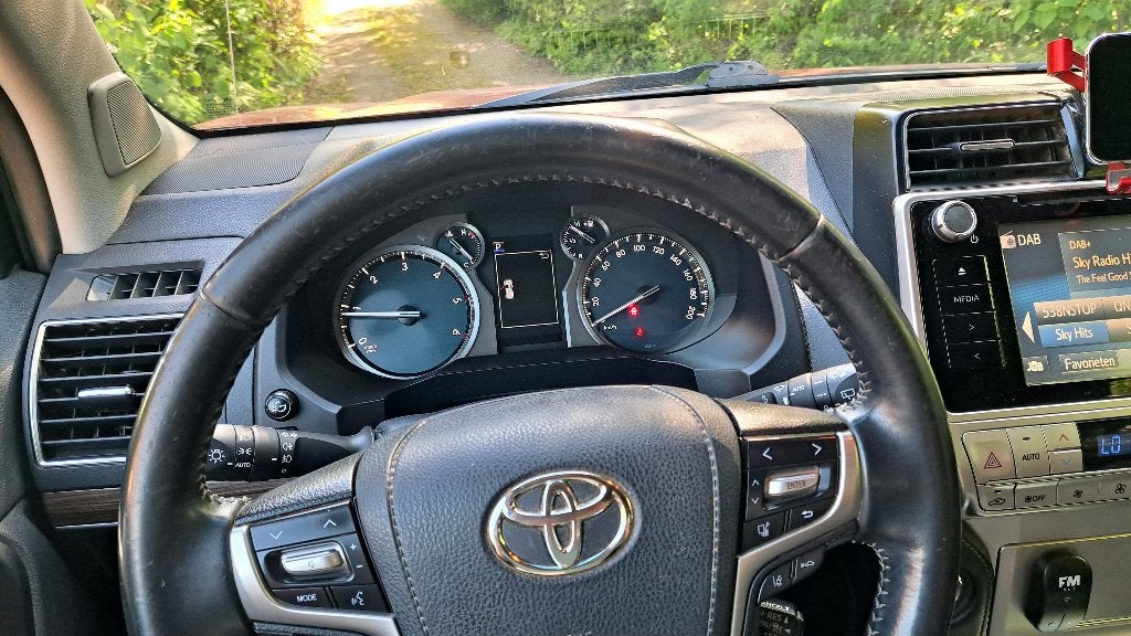 Toyota Landcruiser 150 Challenger 3drs HR, Auto's, Automaat, Euro 6, 4 cilinders, Alcantara
