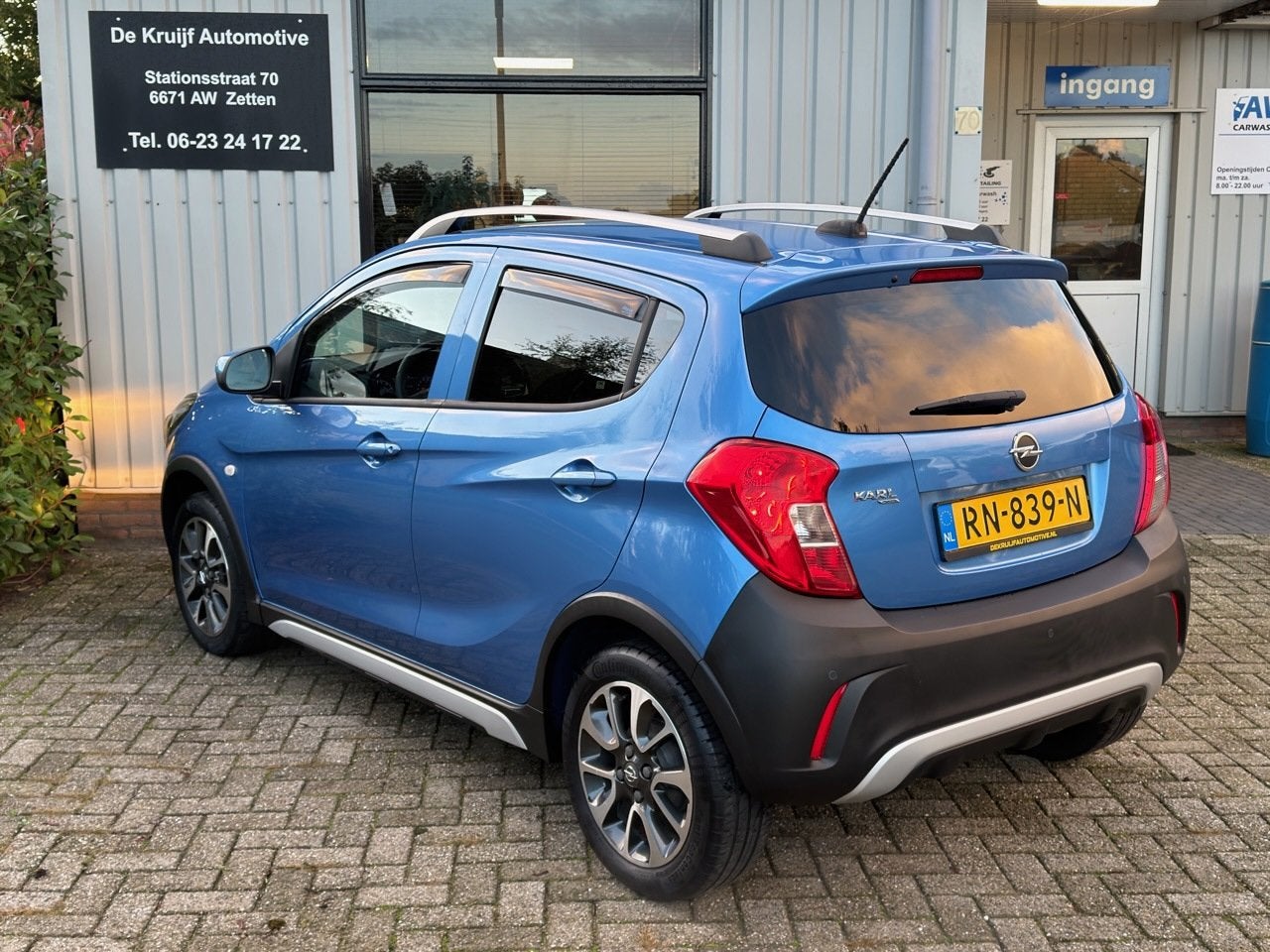 Opel KARL 1.0 Rocks Online Edition CARPLAY|PARKEERSENSOREN|C, Voorwielaandrijving, Stof, Gebruikt, Blauw