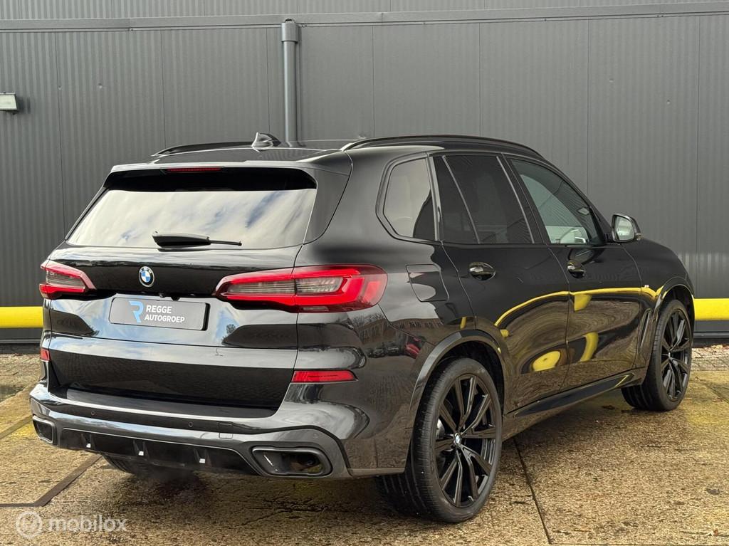 BMW X5 xDrive30d High Executive M-PAKKET | PANORAMADAK |, Auto's, BMW, Gebruikt, 2993 cc, Zwart, Leder