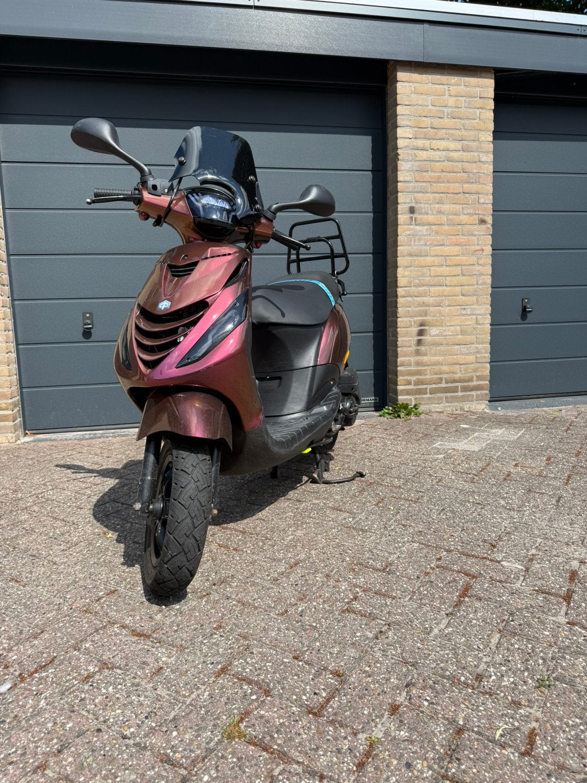 Full option piaggio zip sp 2007, Fietsen en Brommers, Scooters | Piaggio, Ophalen, Zip, 49 cc, Zo goed als nieuw