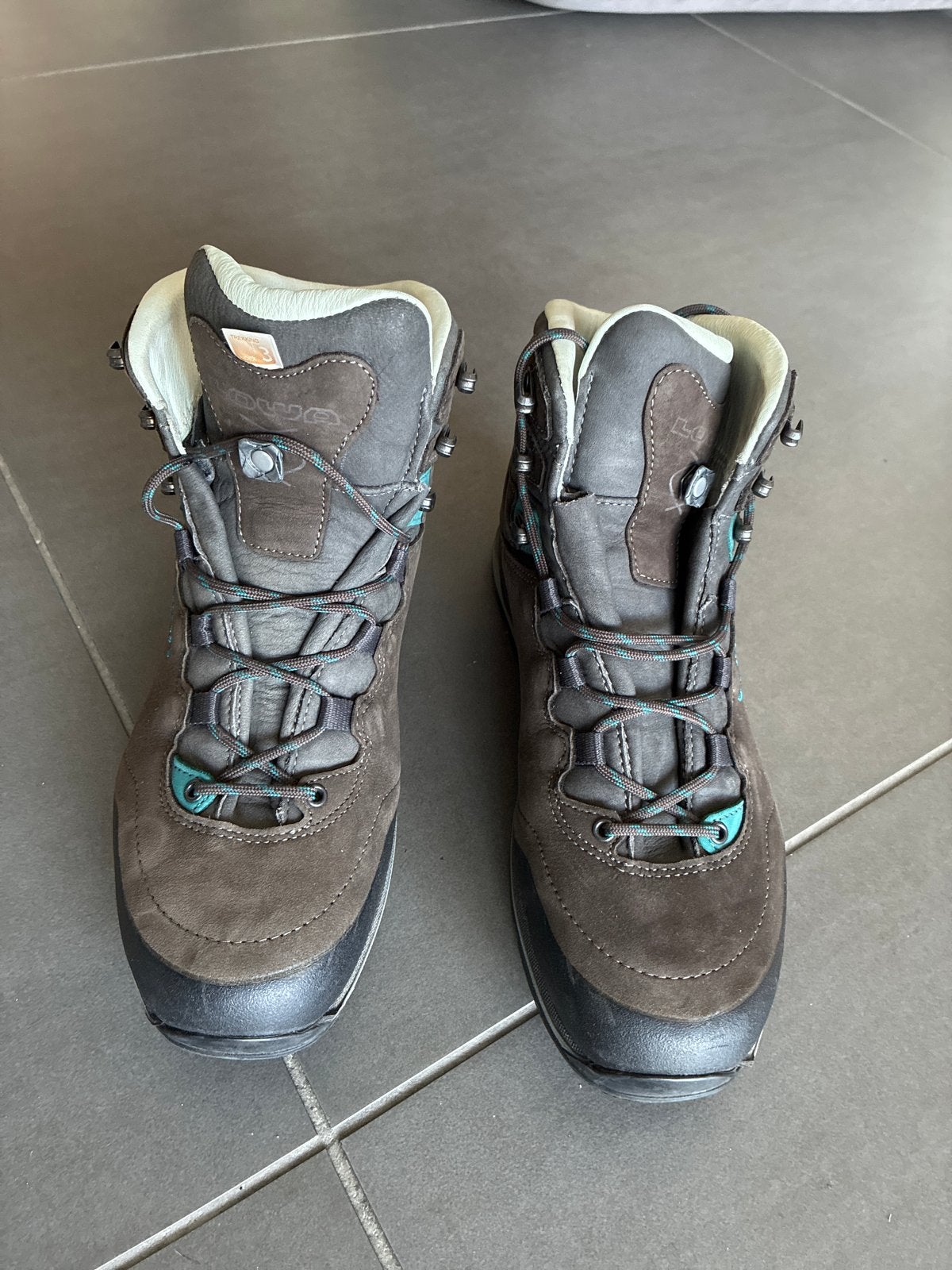 Lowa Lady Light LL wandelschoenen A/B - maat 40 als nieuw, Ophalen of Verzenden, Zo goed als nieuw, Schoenen
