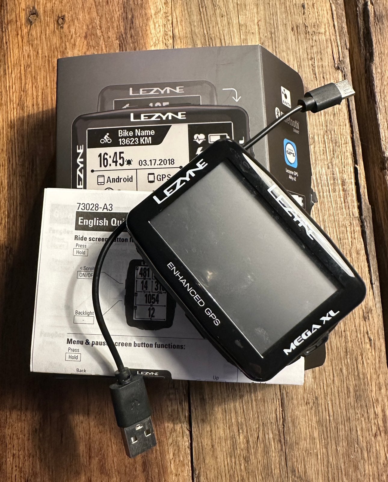Lezyne Mega XL GPS set: fietsnavigatie, Ophalen of Verzenden, Zo goed als nieuw