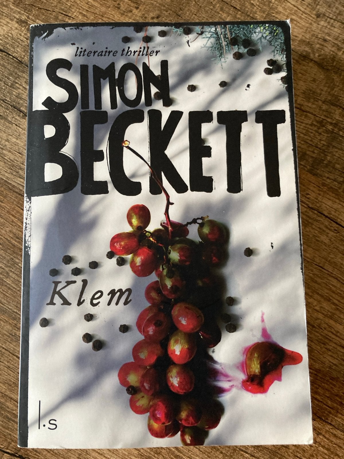 Simon Beckett - Klem (Literaire thriller), Ophalen of Verzenden, Gelezen