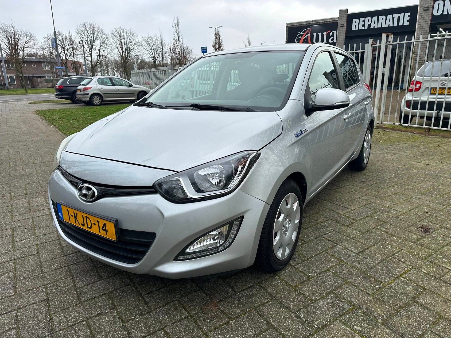 Hyundai I20 1.2i i-Motion, Auto's, Euro 5, Gebruikt, 31 €/maand, 4 cilinders