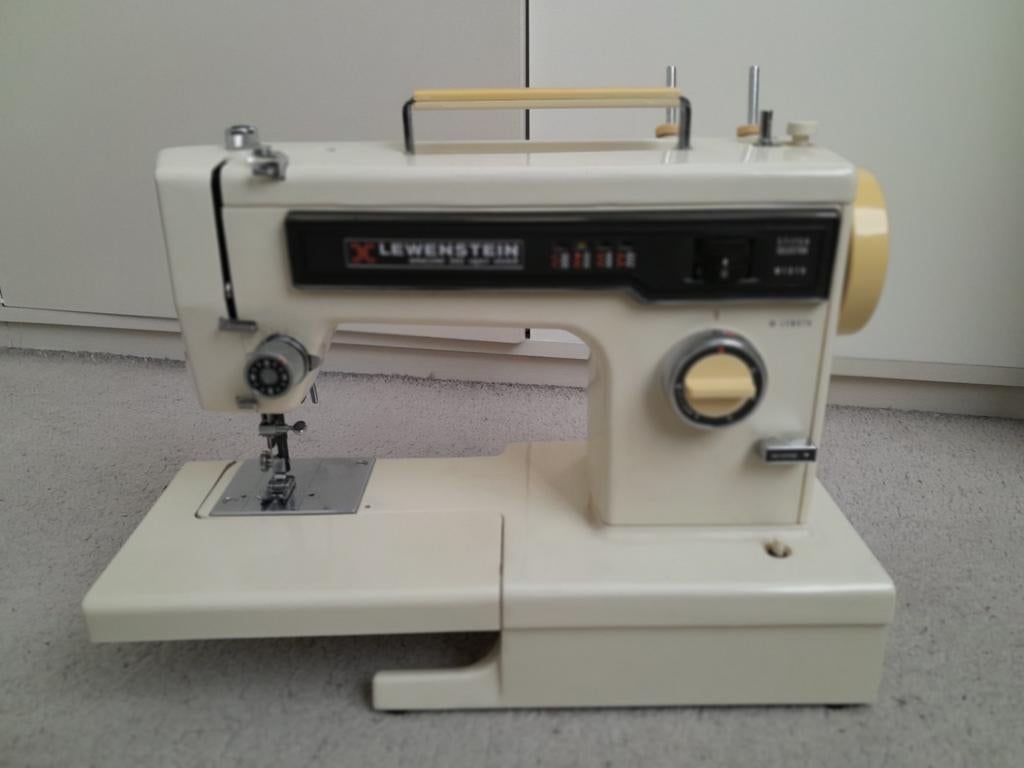 Naaimachine, Lewenstein, Ophalen of Verzenden, Industrieel, Naaimachine