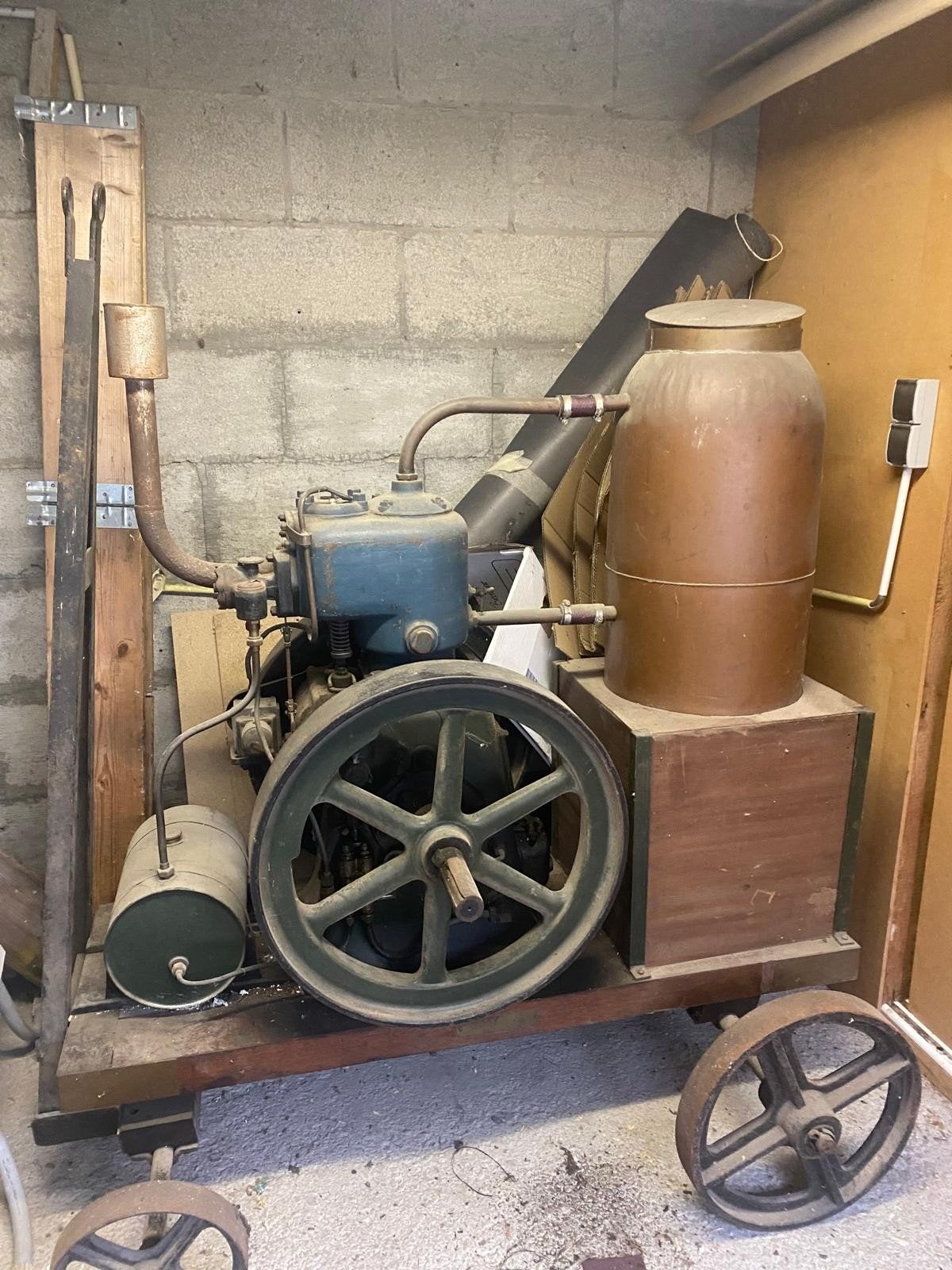 Lister type 2L Stationaire Motor op Onderstel - Gebr, Doe-het-zelf en Verbouw, Motoren, Ophalen, Gebruikt, Elektromotor